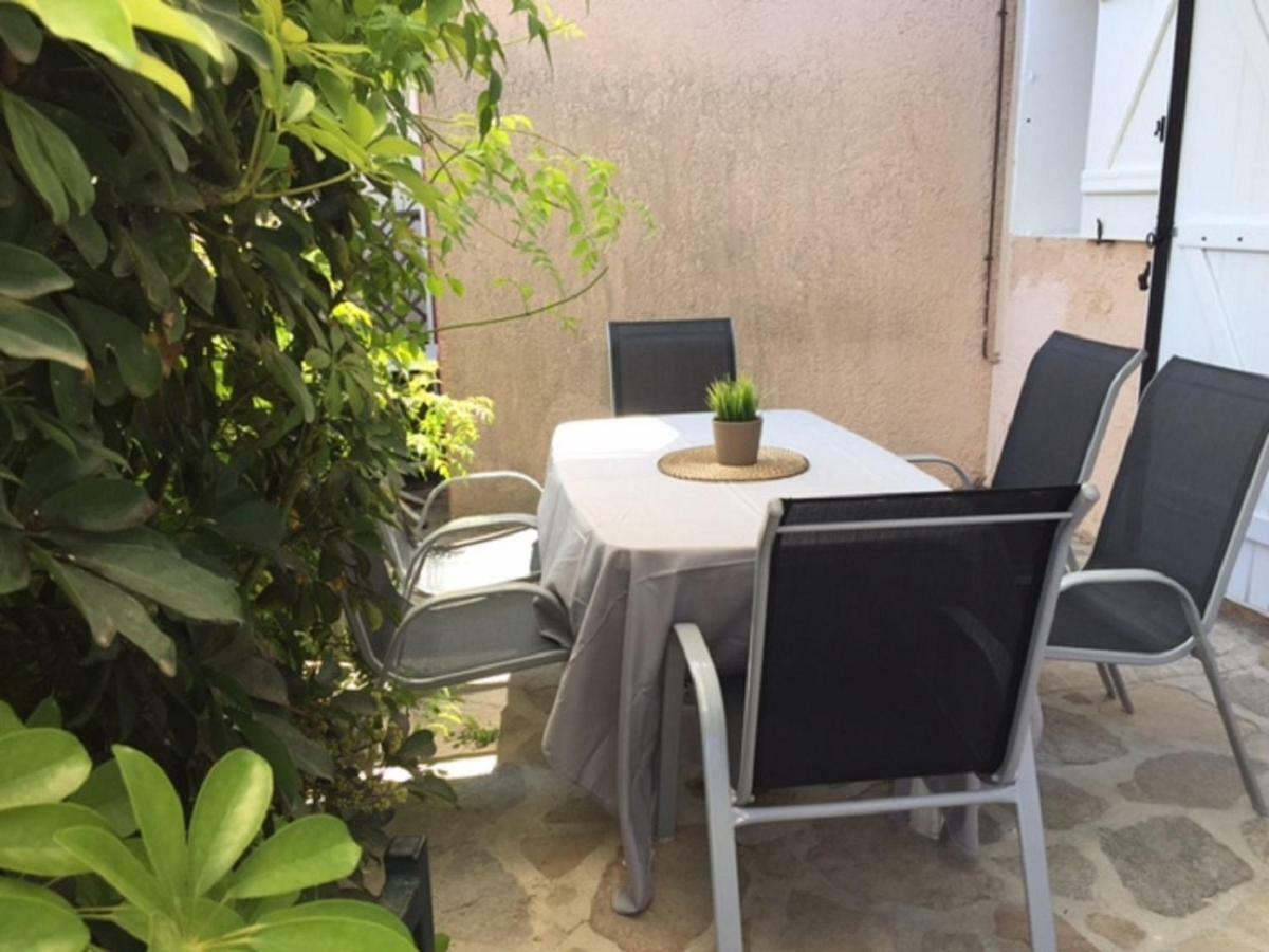 Appartements La Fossette Plage Le Lavandou Exterior foto
